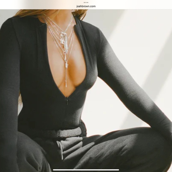 Joah Brown Invisible Half Zip Black Flexrib Top M/L - Picture 2 of 5